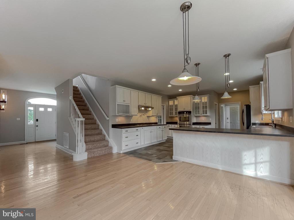 37710 VICTORIA LANE