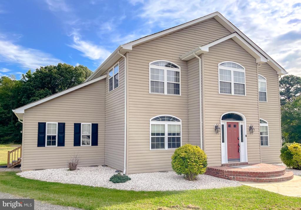 37710 VICTORIA LANE