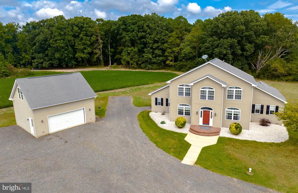 37710 VICTORIA LANE