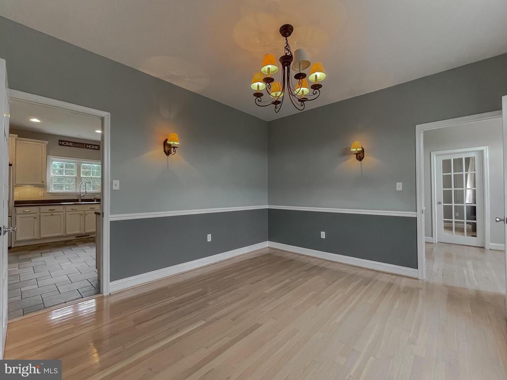 37710 VICTORIA LANE