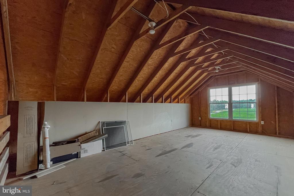 37710 VICTORIA LANE