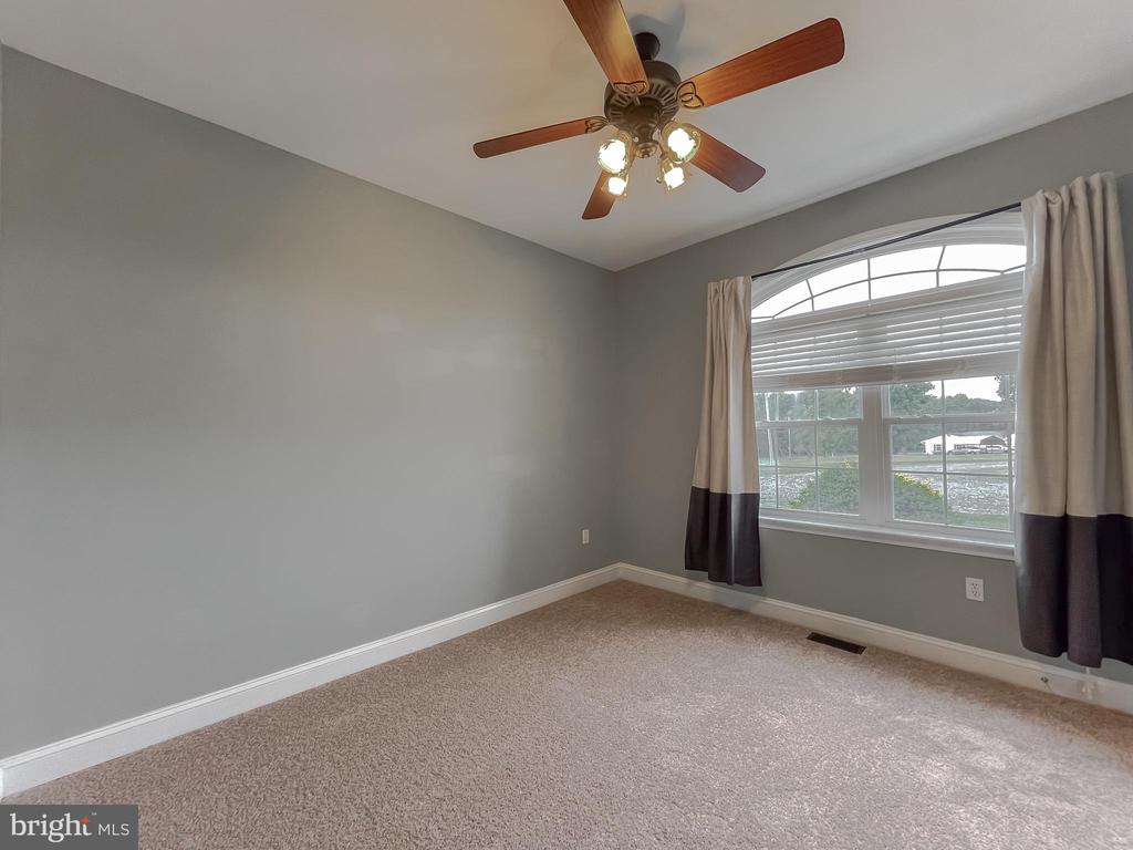 37710 VICTORIA LANE