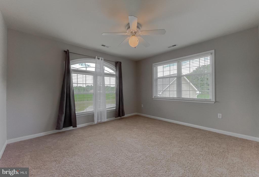 37710 VICTORIA LANE