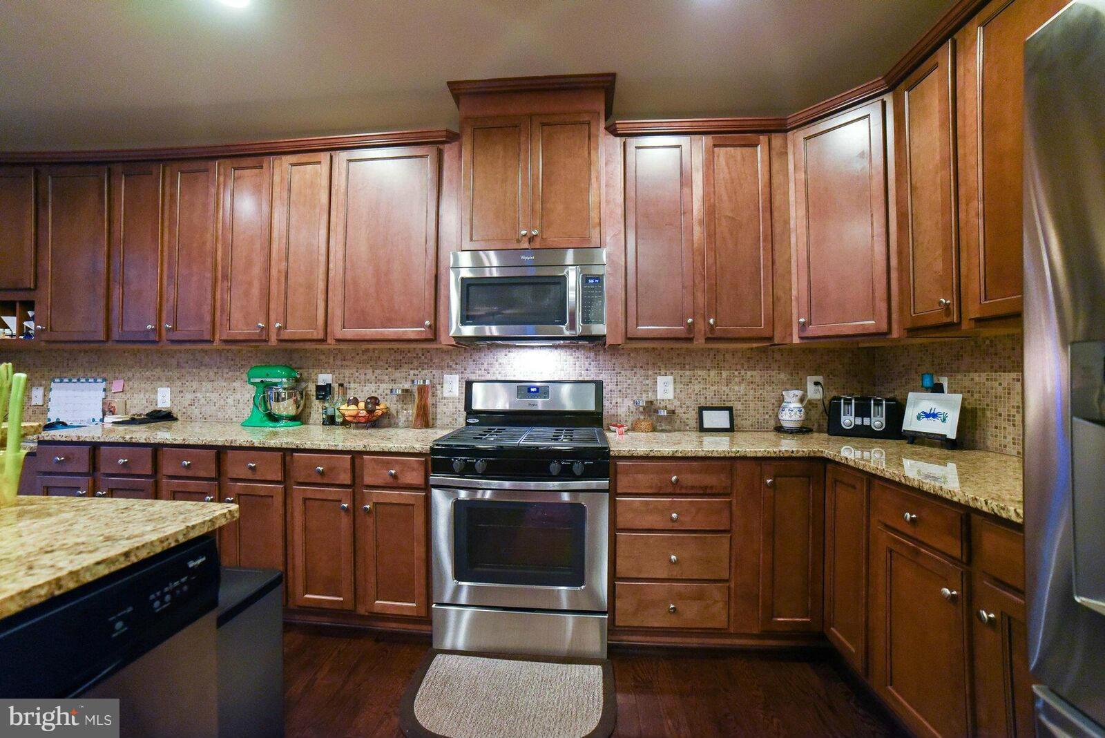 23003 WAPITI WAY