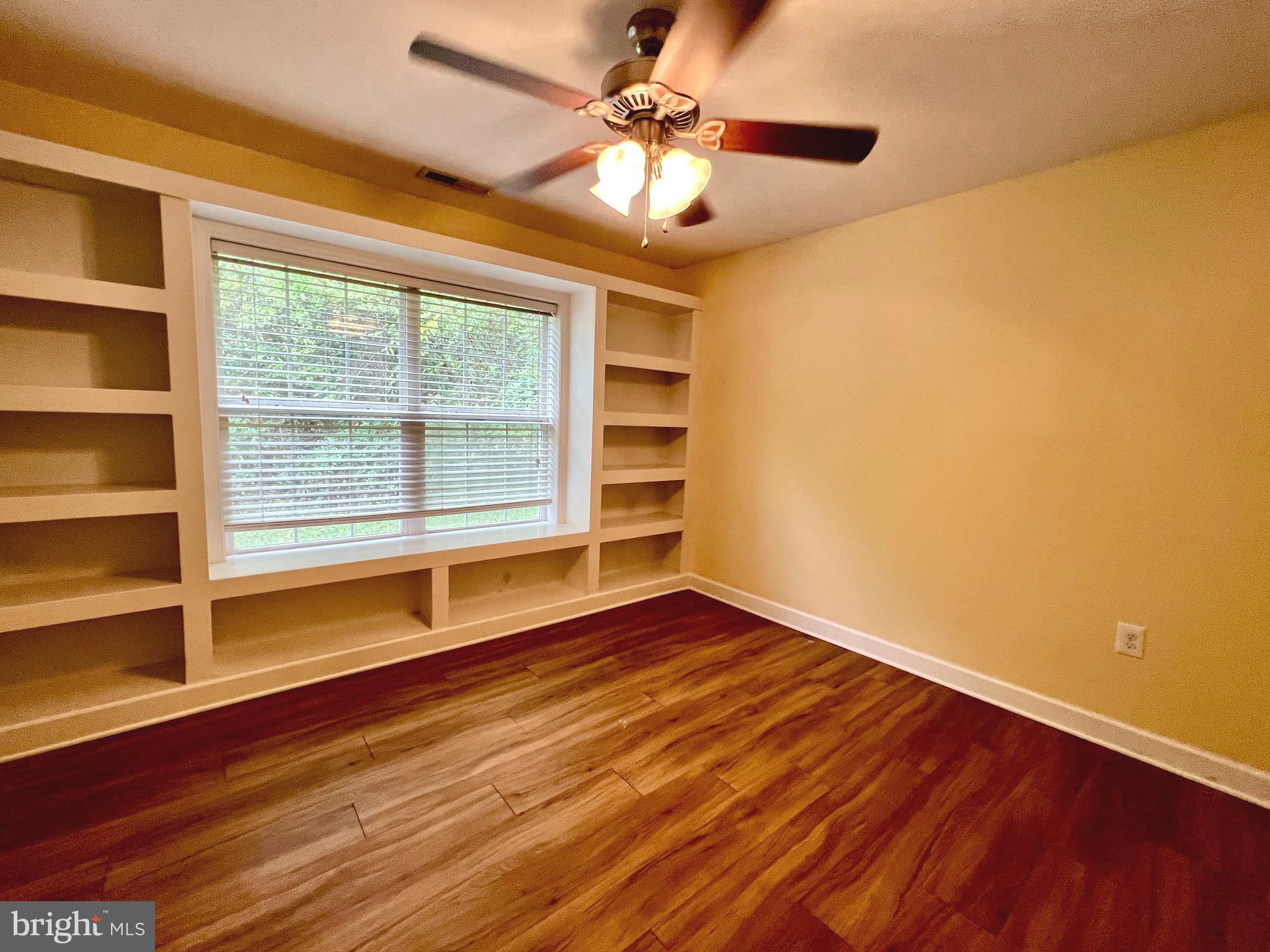20215 FLAT IRON ROAD A