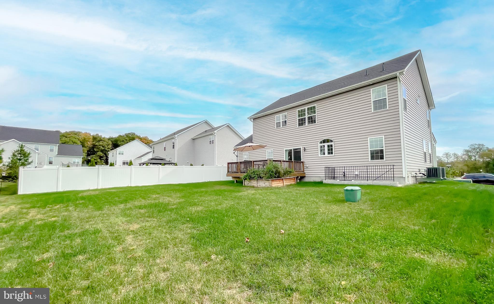 43035 BLUEJAY LANE