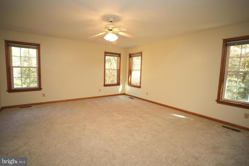 44588 ASPEN LANE