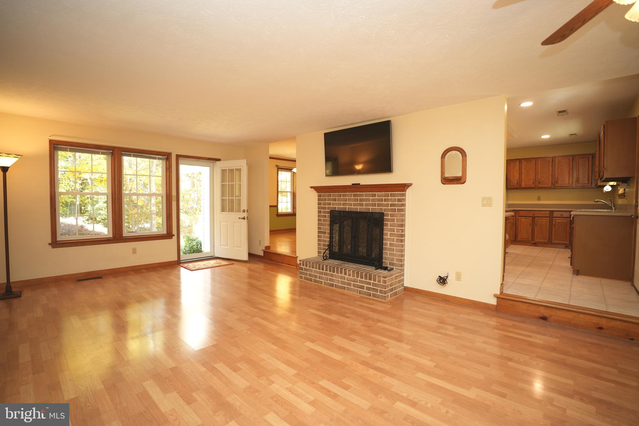 44588 ASPEN LANE