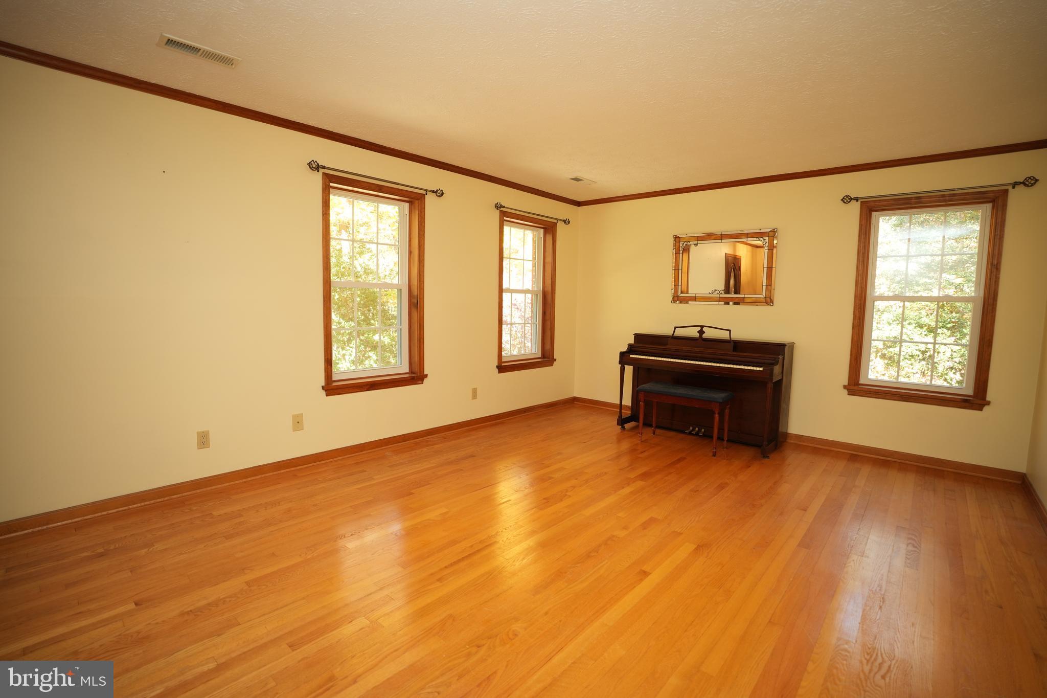 44588 ASPEN LANE