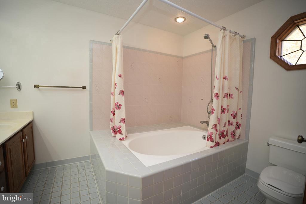 44588 ASPEN LANE