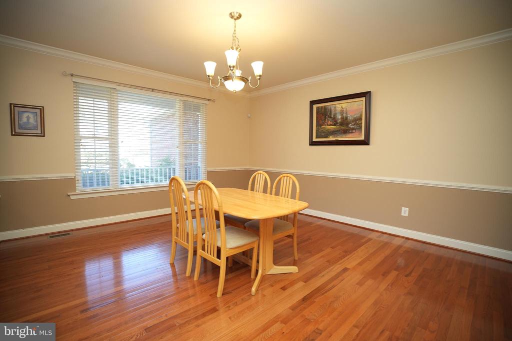 43279 WAVERLY COURT