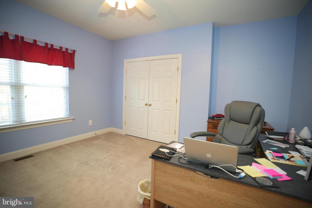 43279 WAVERLY COURT