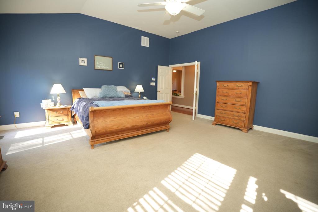 43279 WAVERLY COURT