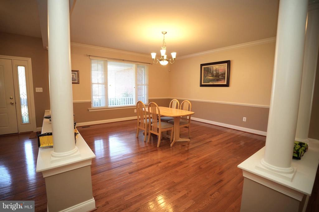 43279 WAVERLY COURT