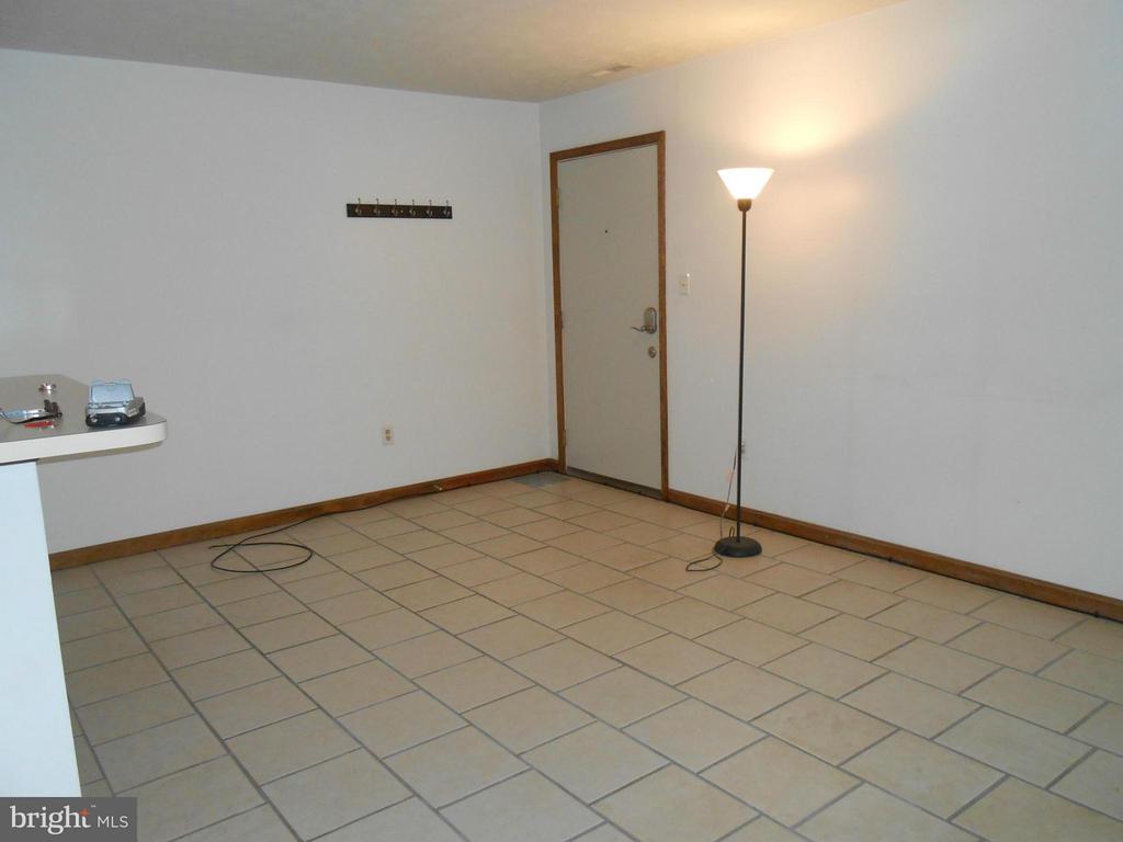23239 ROSEWOOD COURT # 1001