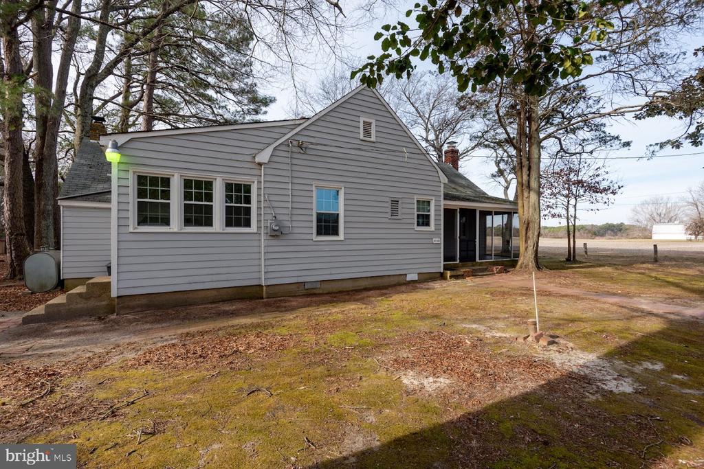 45748 BOOTHE ROAD