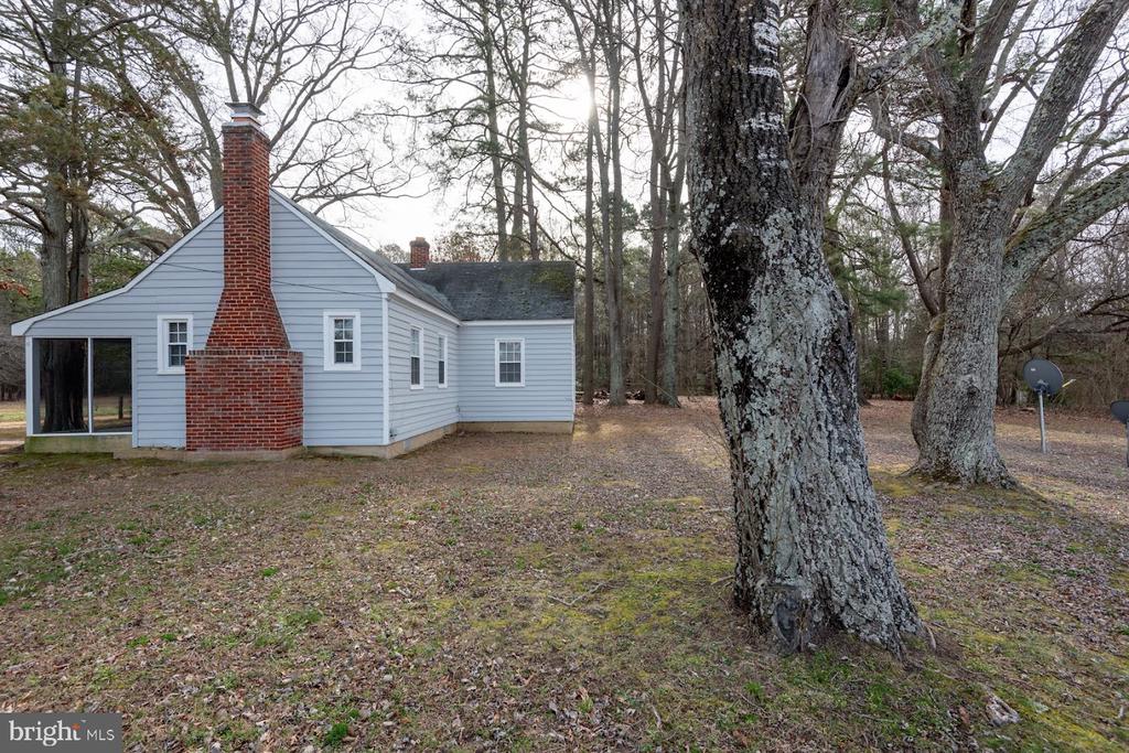 45748 BOOTHE ROAD