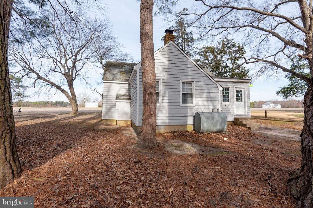 45748 BOOTHE ROAD