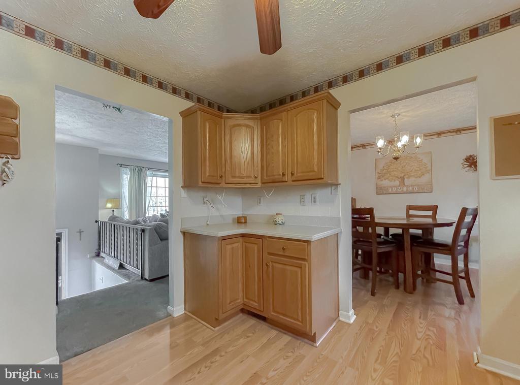 26872 REDGATE DRIVE