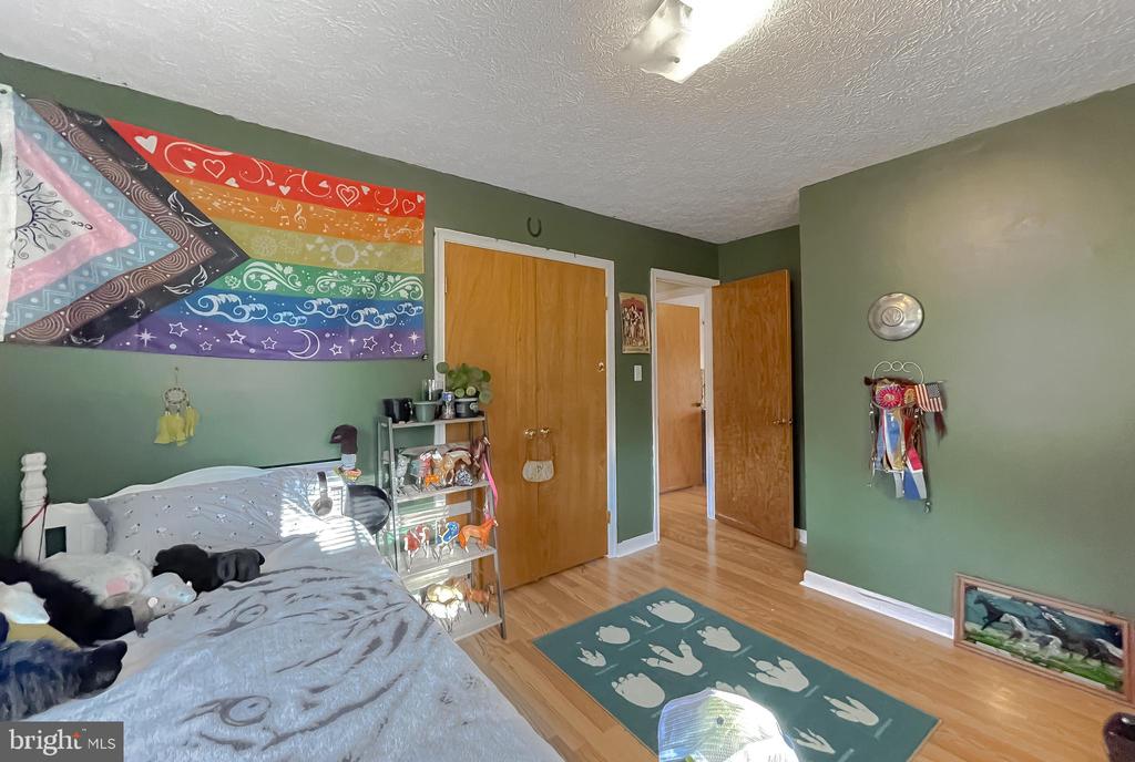 26872 REDGATE DRIVE