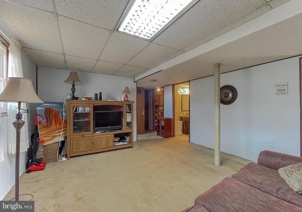 26872 REDGATE DRIVE