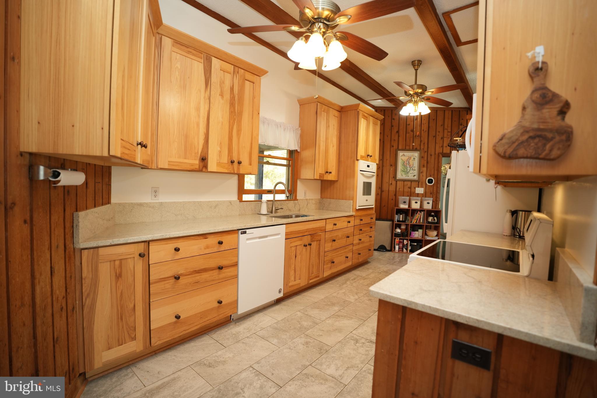 40808 S 40 DRIVE