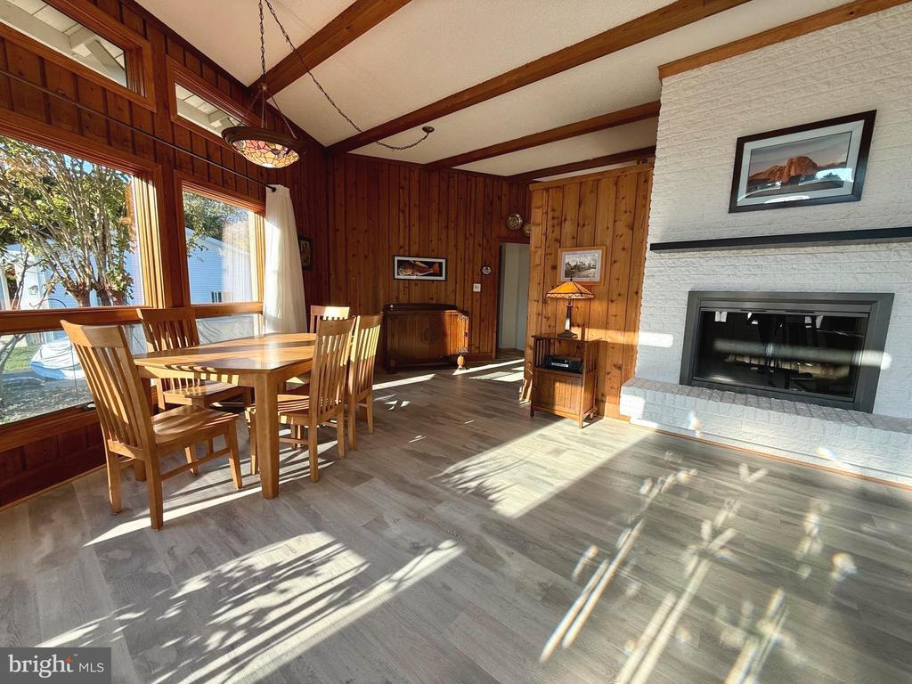 40808 S 40 DRIVE