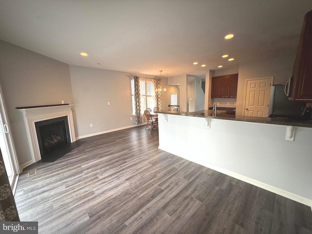 45610 CATALINA LANE
