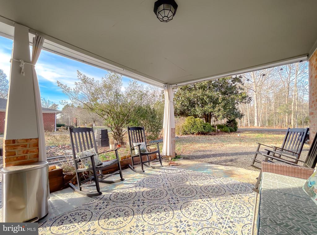 24704 HORSE SHOE ROAD