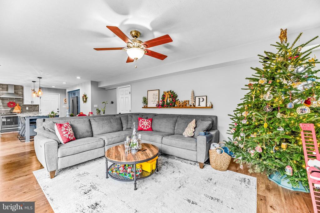 46025 N GREENS REST DRIVE