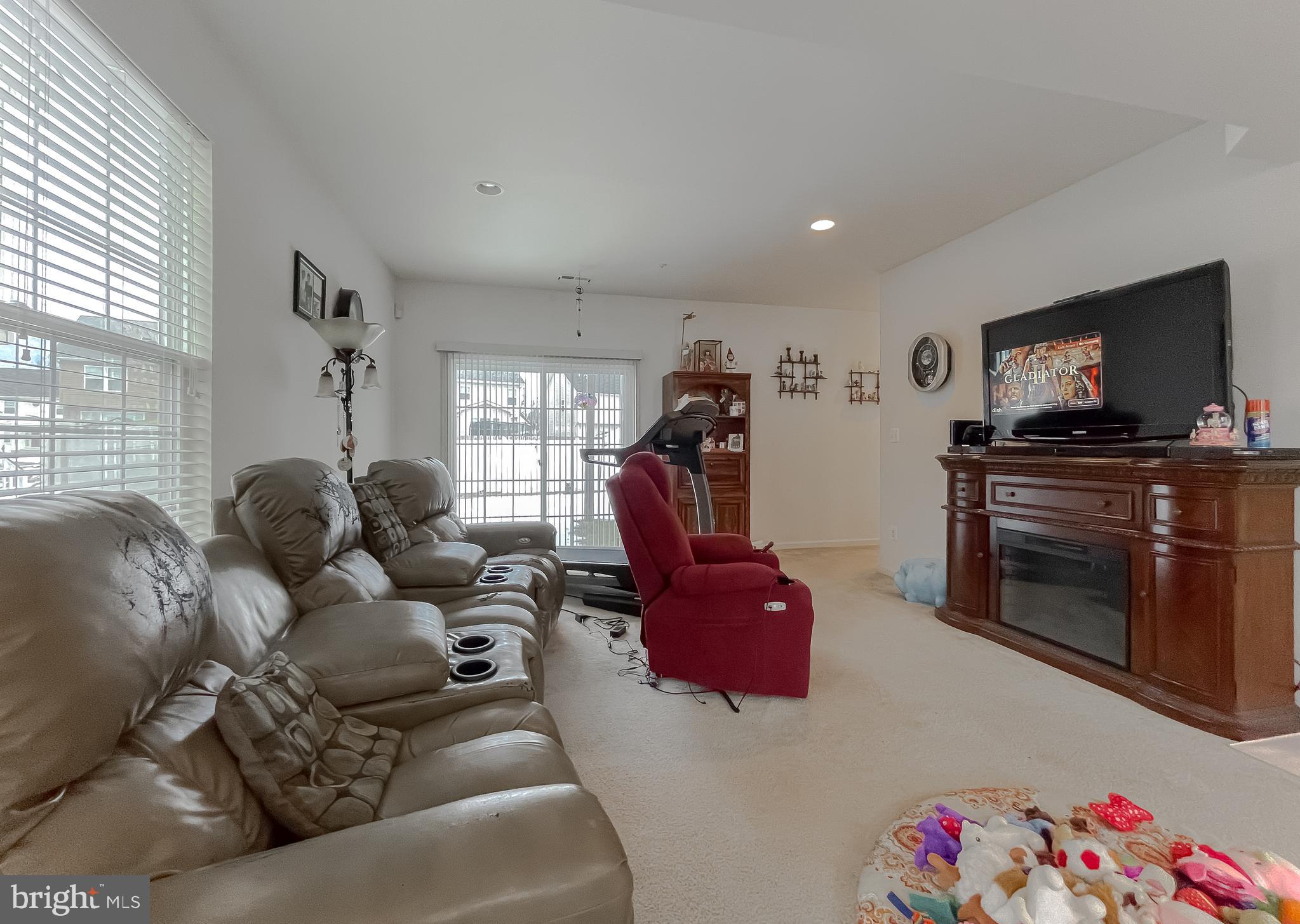 22273 SCOTT CIRCLE