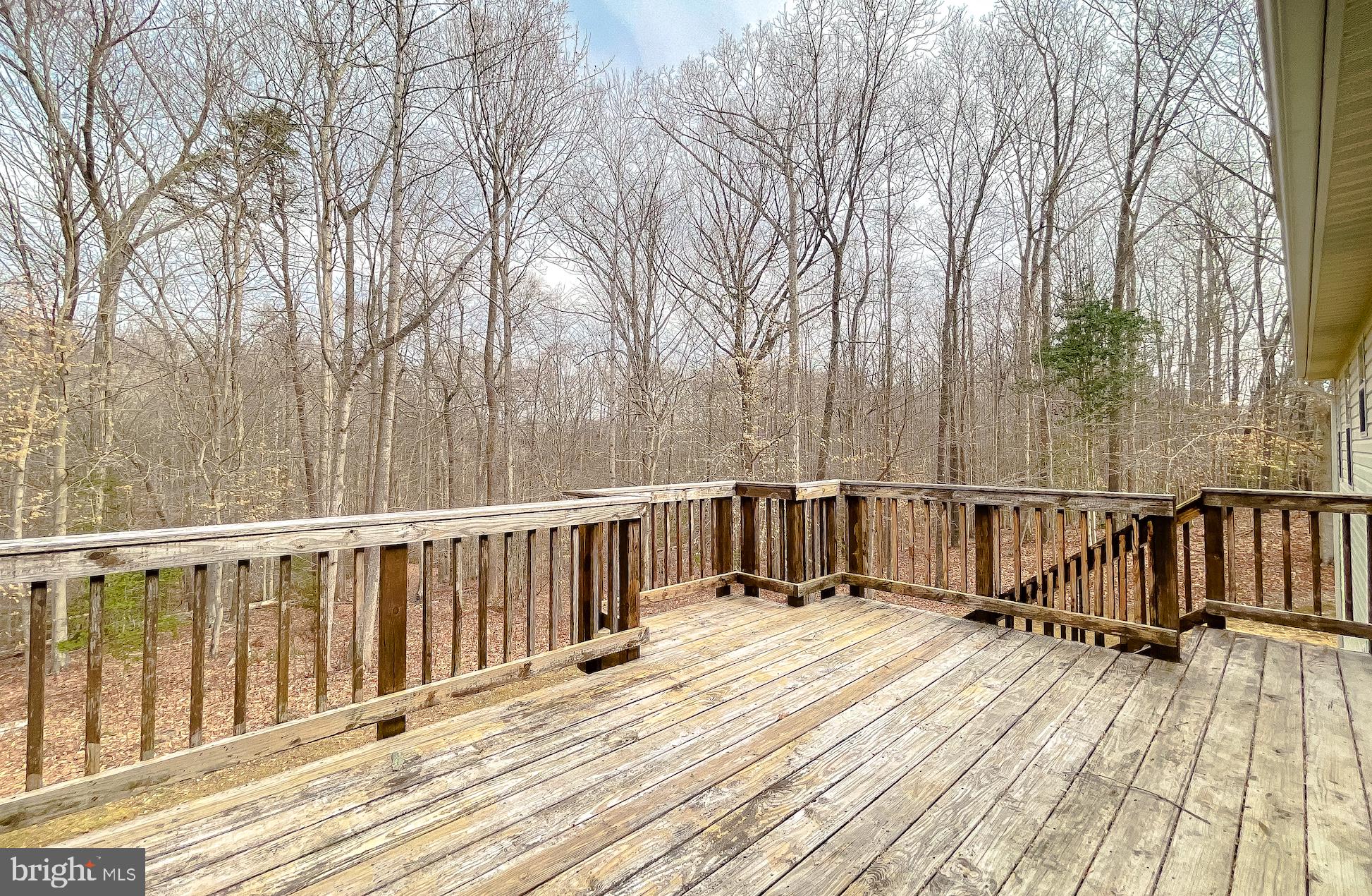38302 HENRIETTA LANE