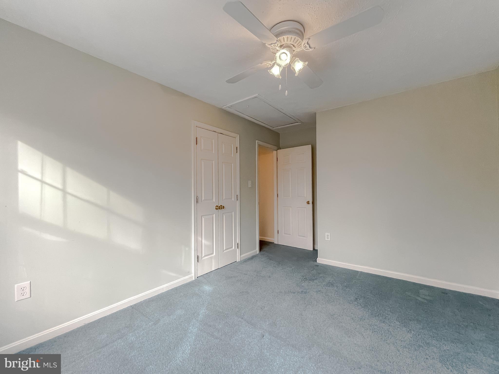 38302 HENRIETTA LANE