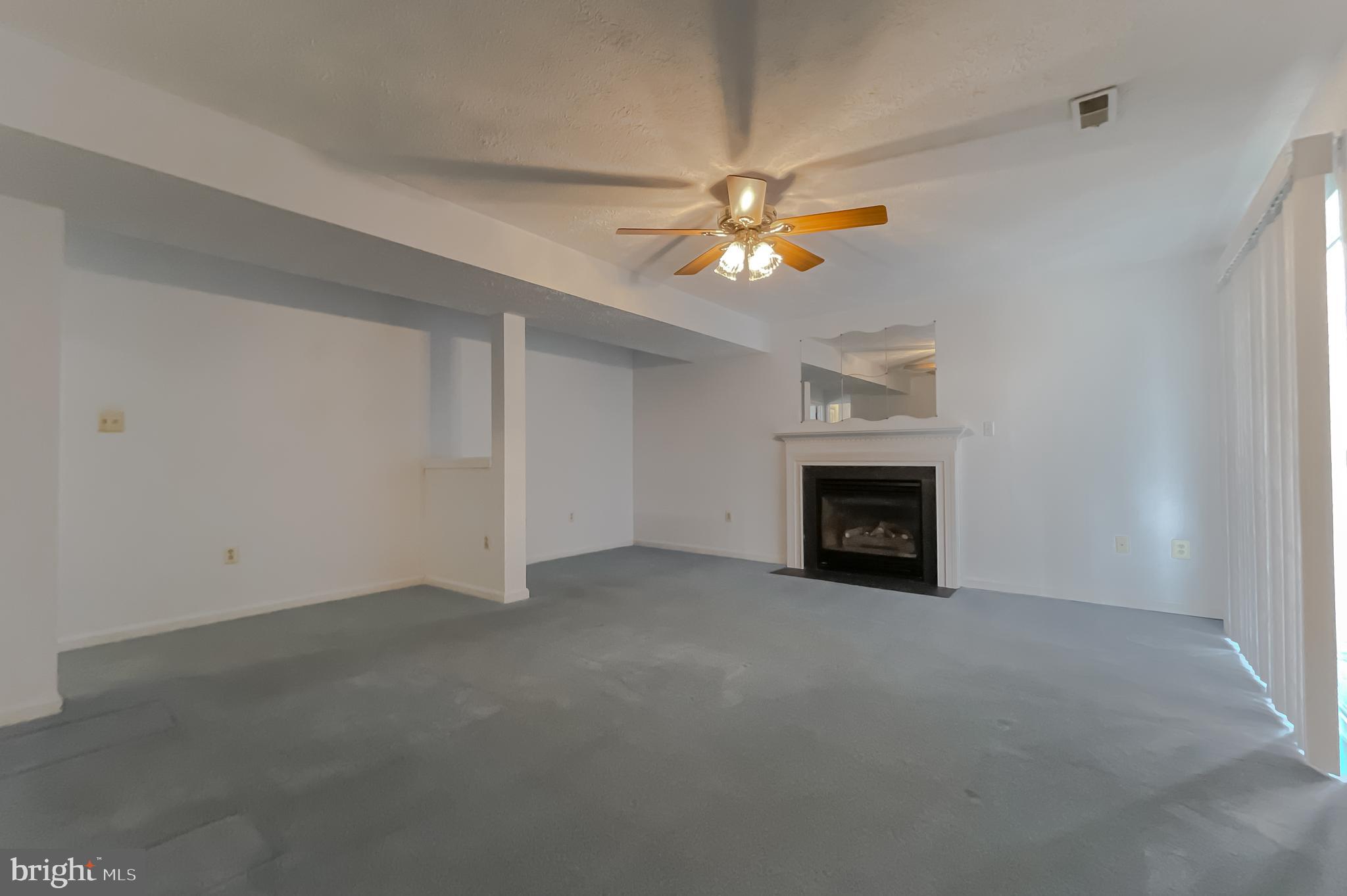 38302 HENRIETTA LANE