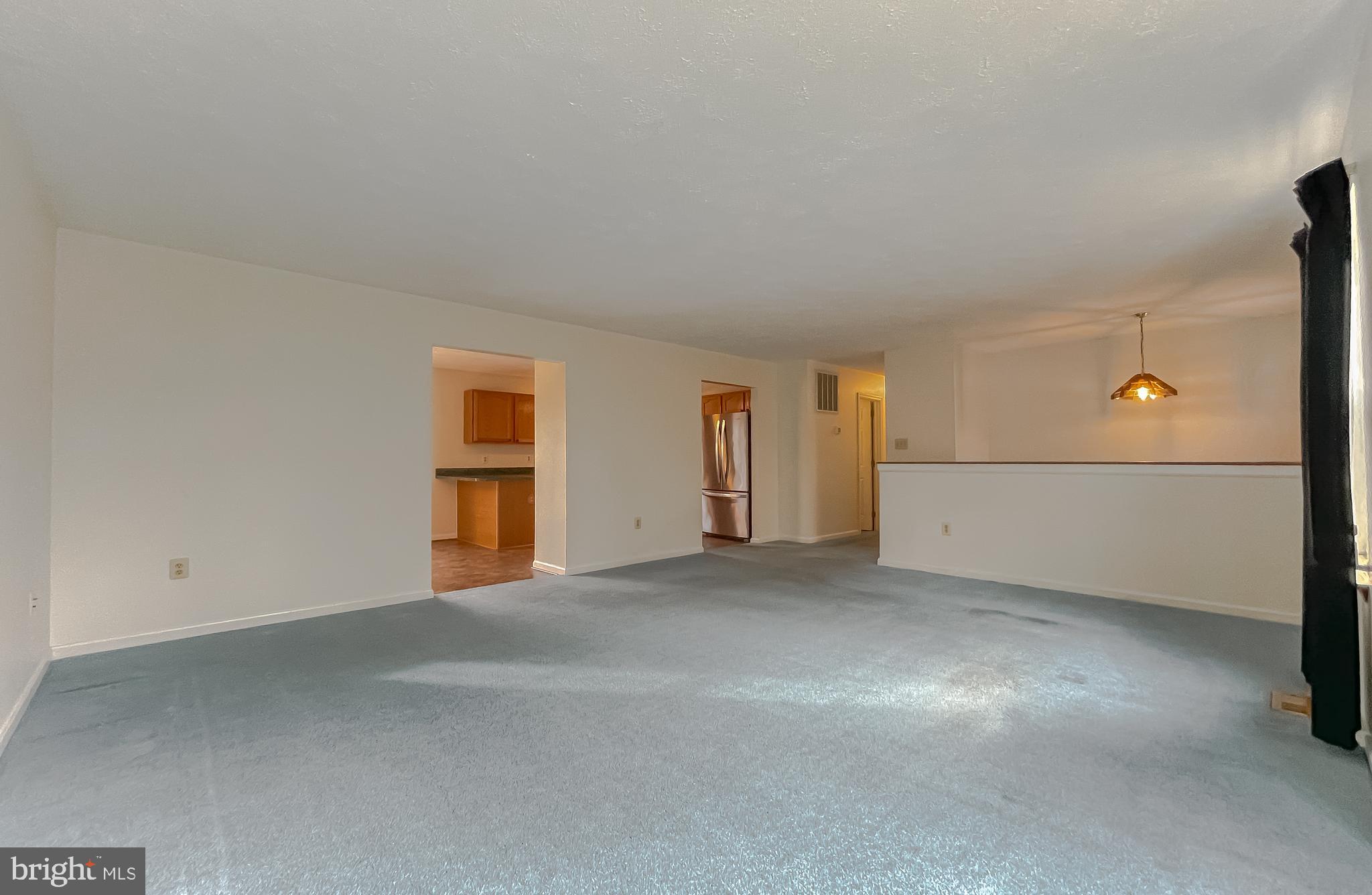 38302 HENRIETTA LANE