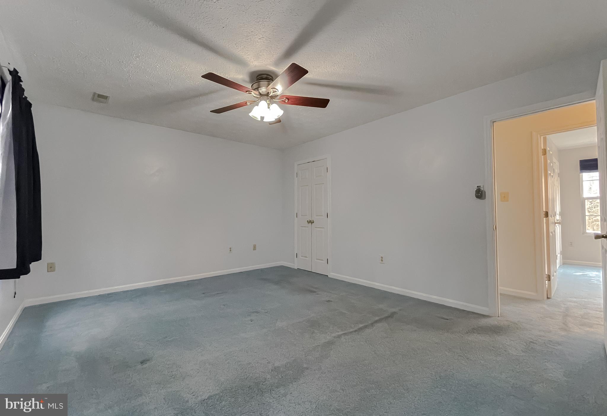38302 HENRIETTA LANE