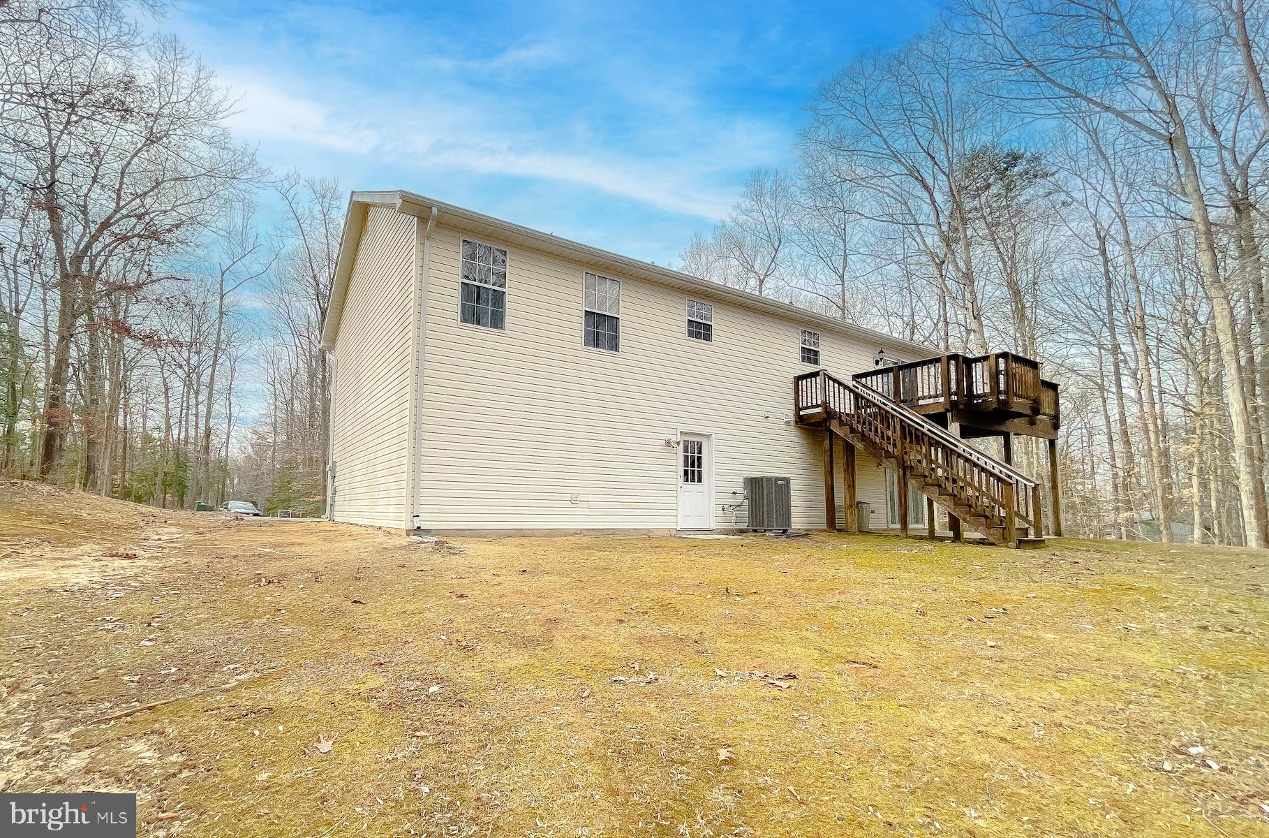 38302 HENRIETTA LANE