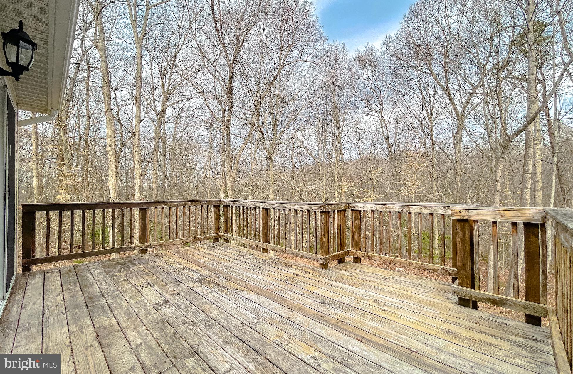 38302 HENRIETTA LANE