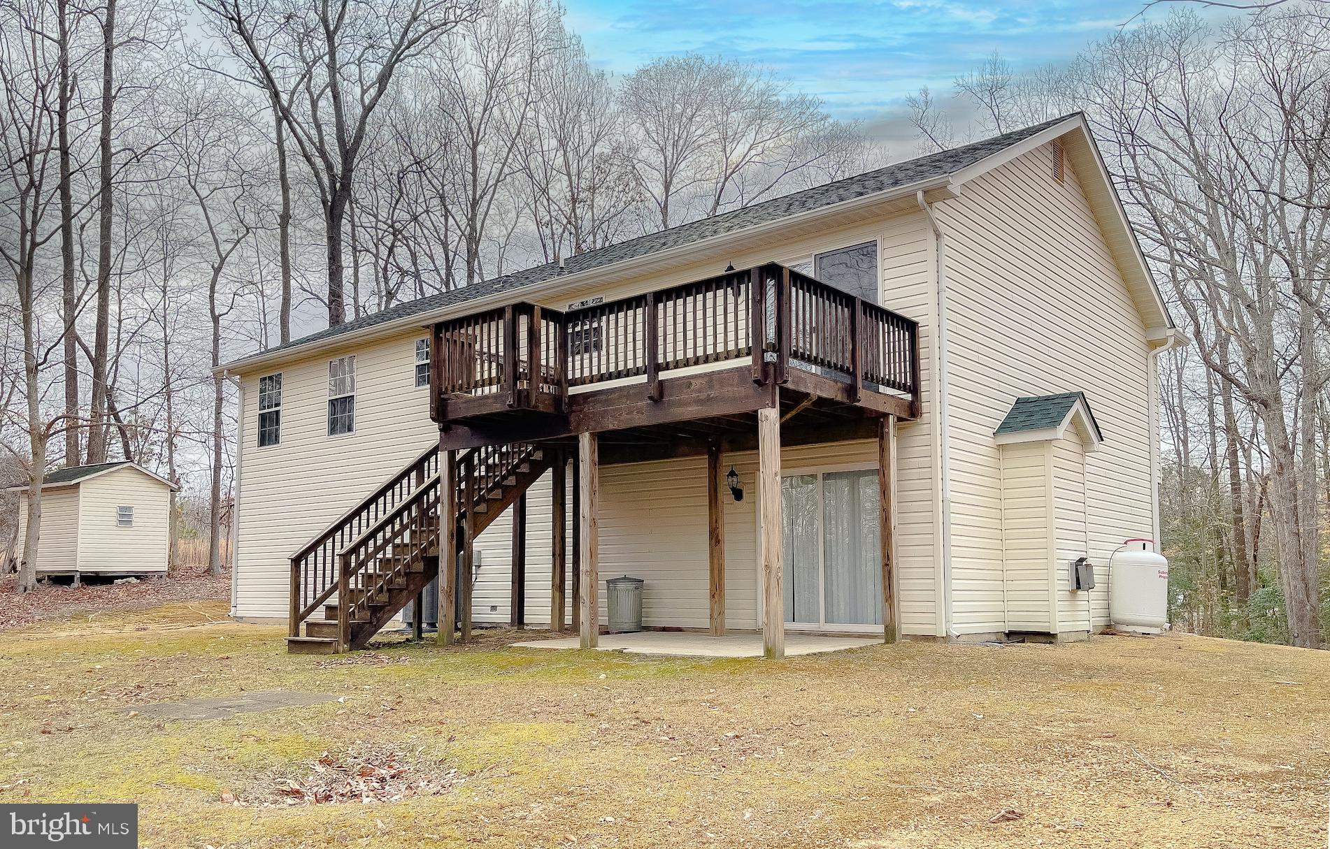 38302 HENRIETTA LANE