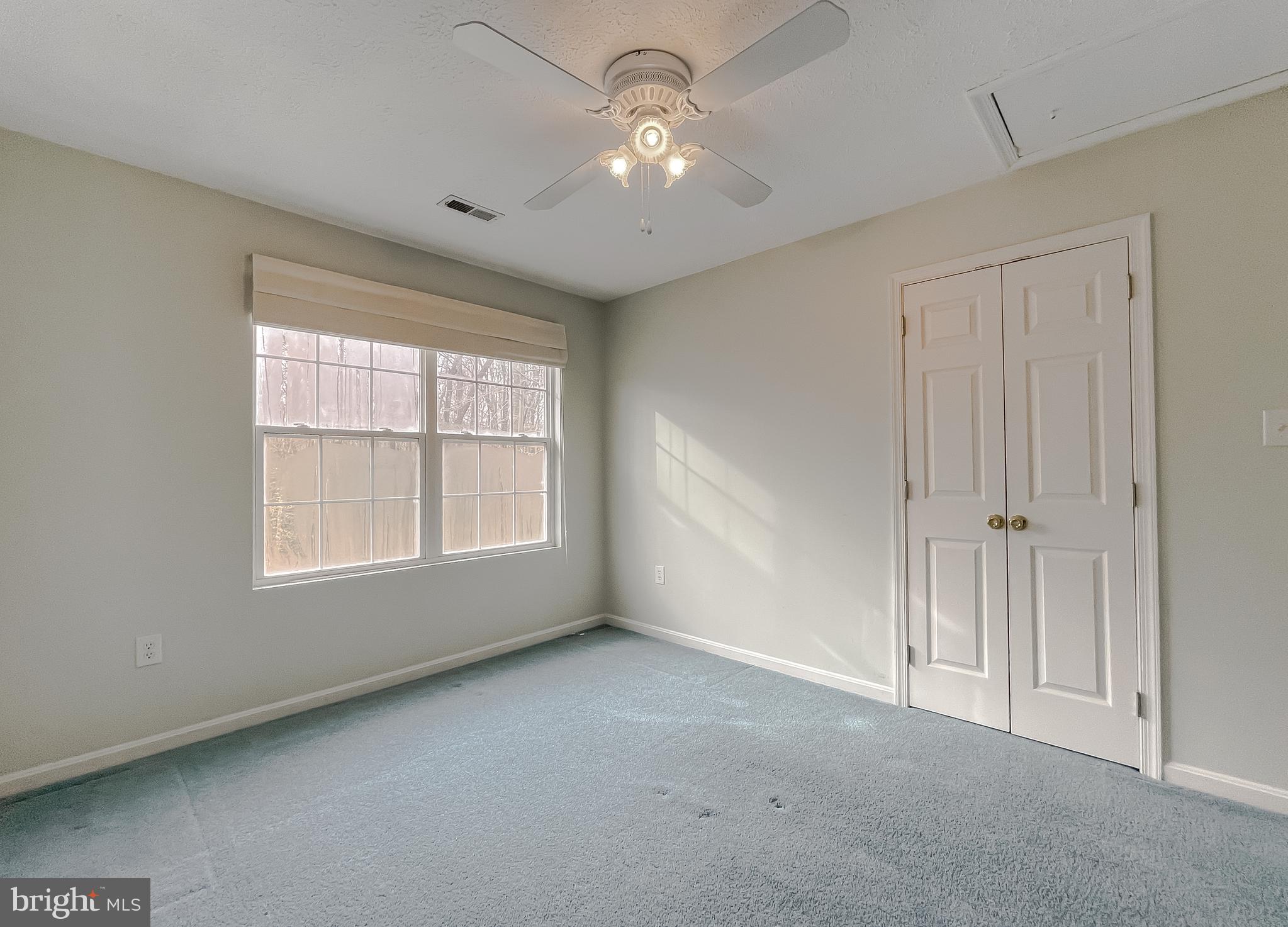 38302 HENRIETTA LANE