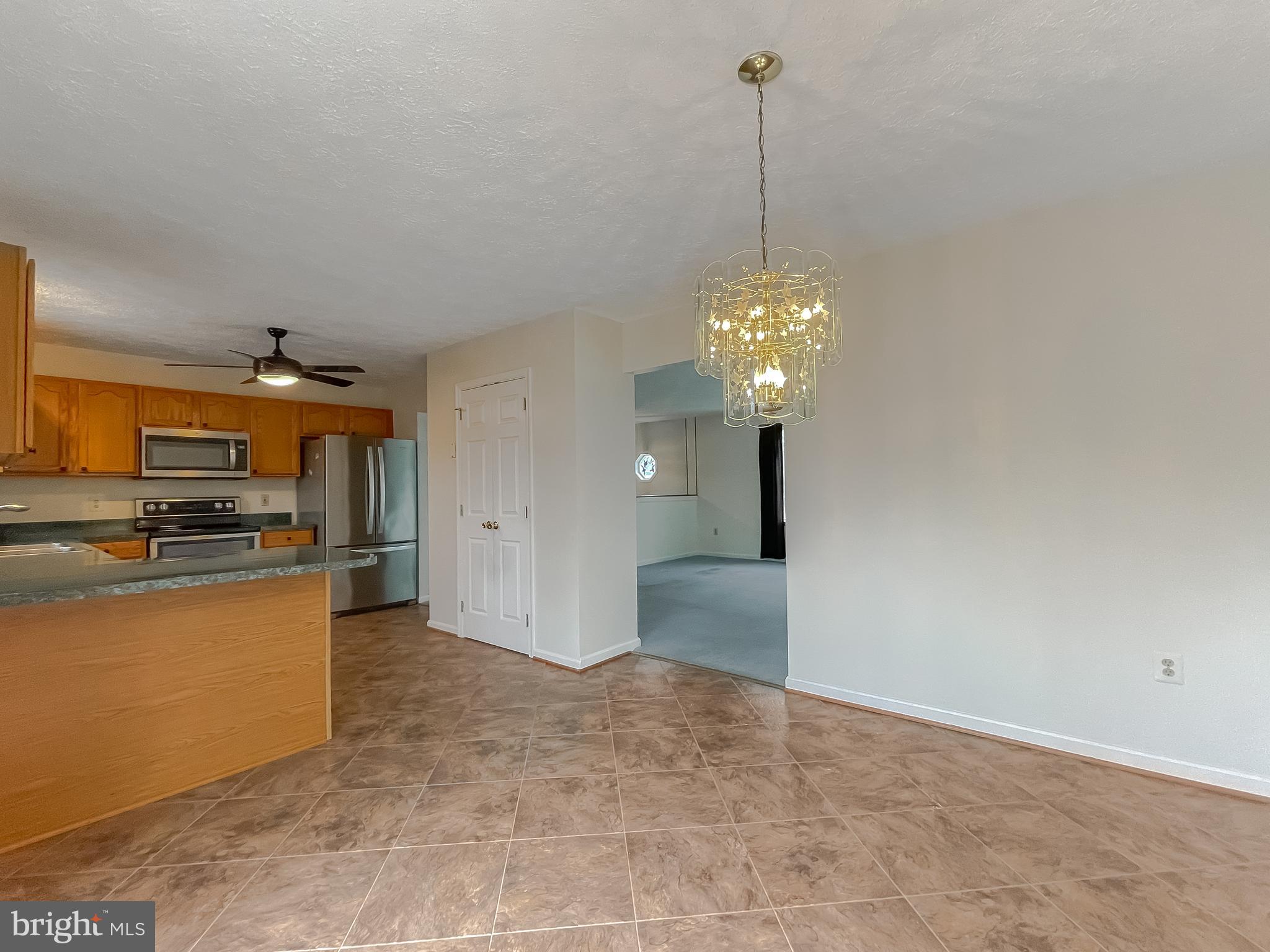38302 HENRIETTA LANE