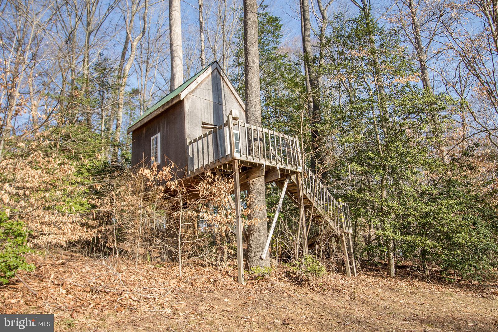 26652 LOUISE COURT