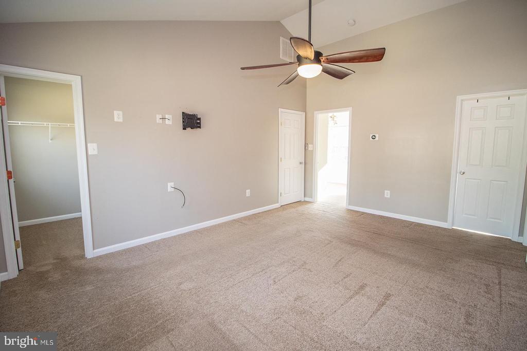26652 LOUISE COURT