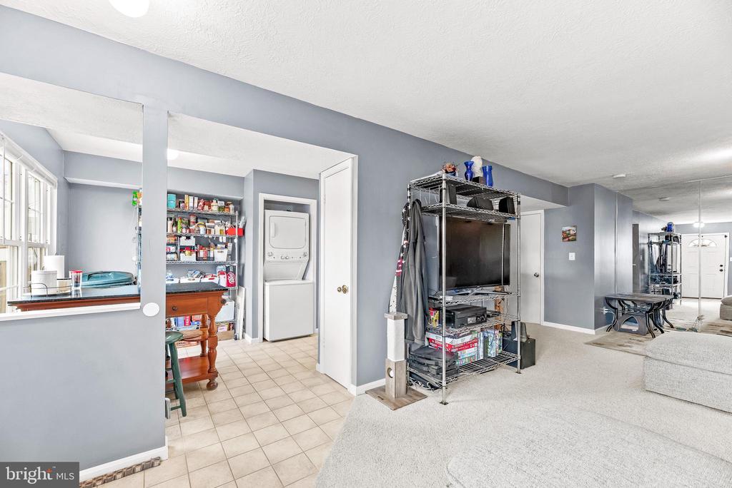 46351 COLUMBUS DRIVE 203