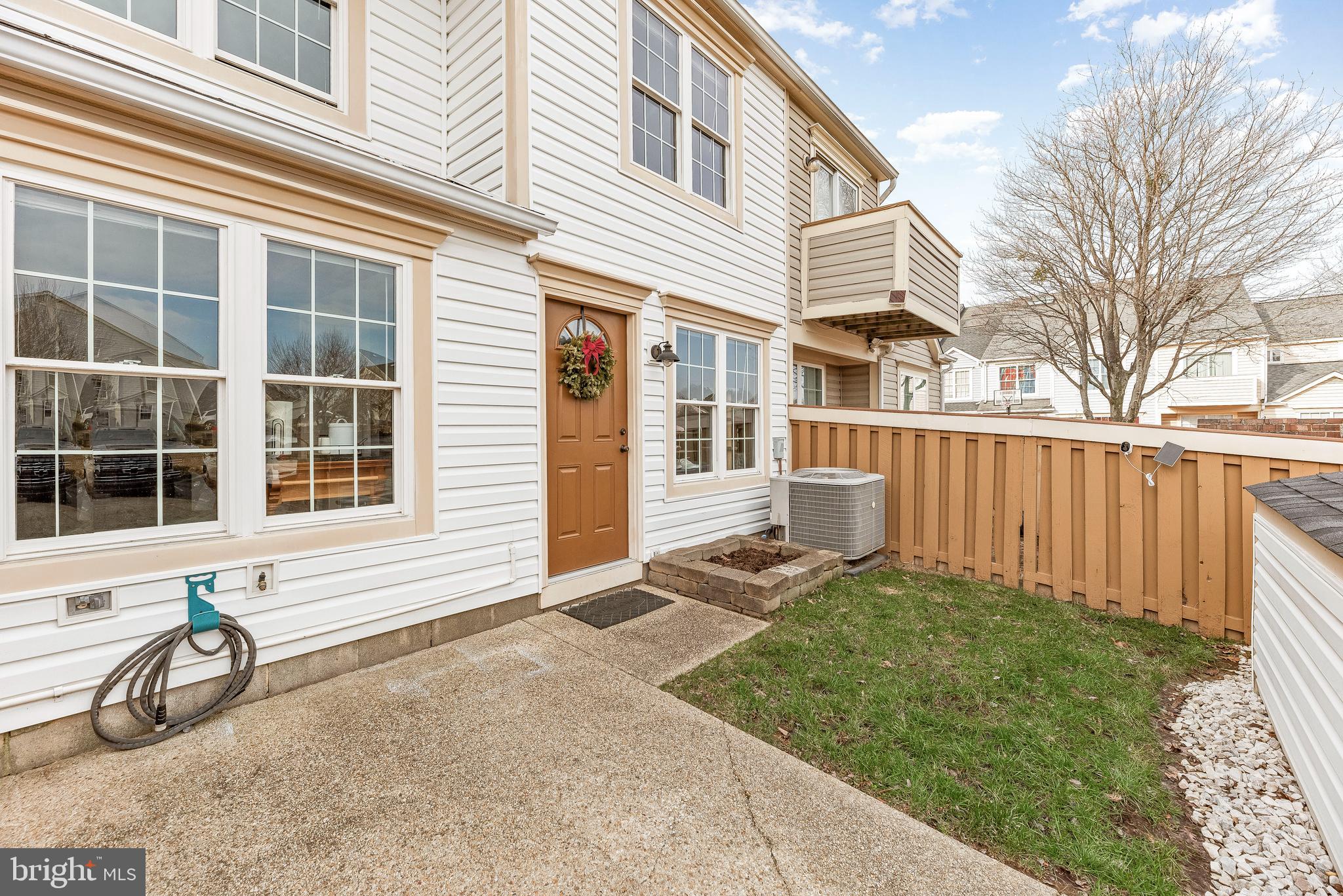 46351 COLUMBUS DRIVE 203