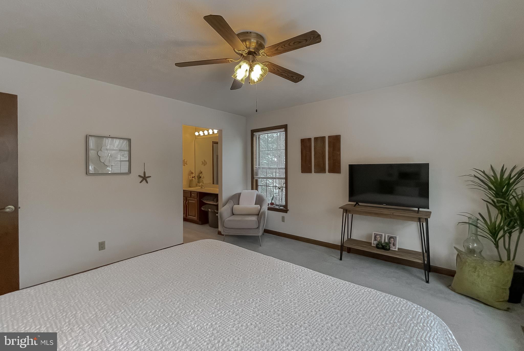 22970 CRIMSON LANE