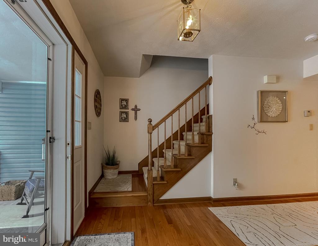 22970 CRIMSON LANE