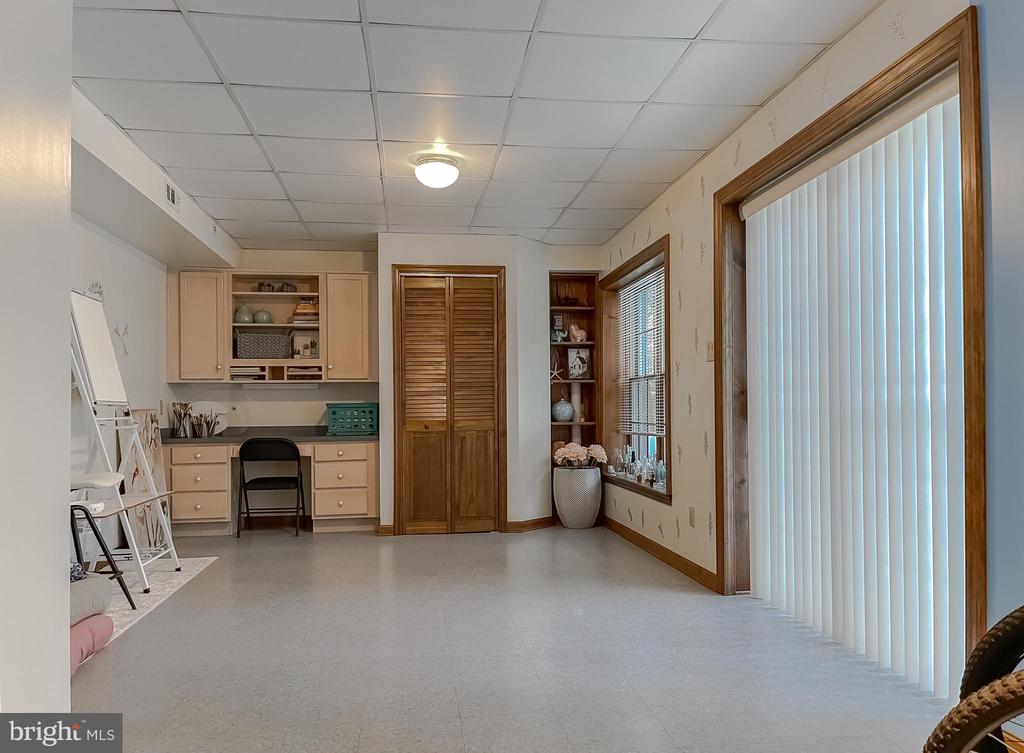 22970 CRIMSON LANE