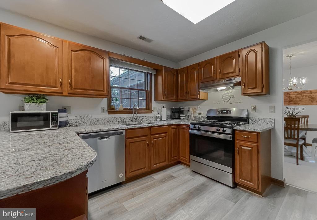 22970 CRIMSON LANE