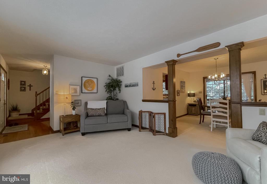 22970 CRIMSON LANE